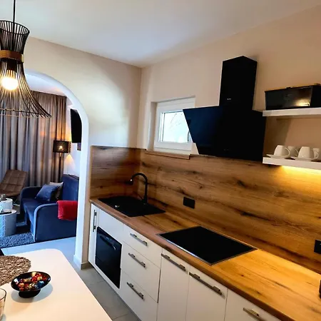 In The Very Heart Of - 50m To The Apartman