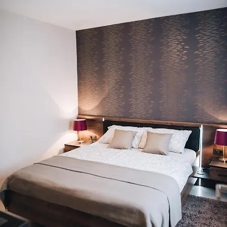 Apartment In The Very Heart Of - 50m To The