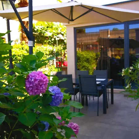 In The Very Heart Of - 50m To The Apartment *