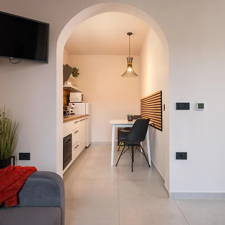 Apartmán In The Very Heart Of - 50m To The Poreč