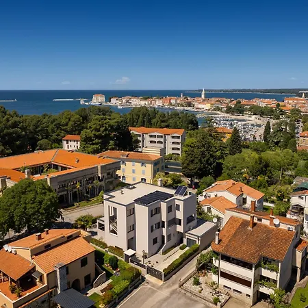 Apartmán In The Very Heart Of - 50m To The Poreč